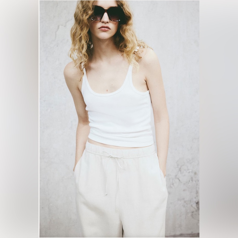H&M Women’s Linen Pants. New with tags. Size Xl